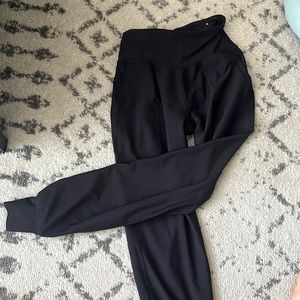 Old Navy High-Waisted Joggers